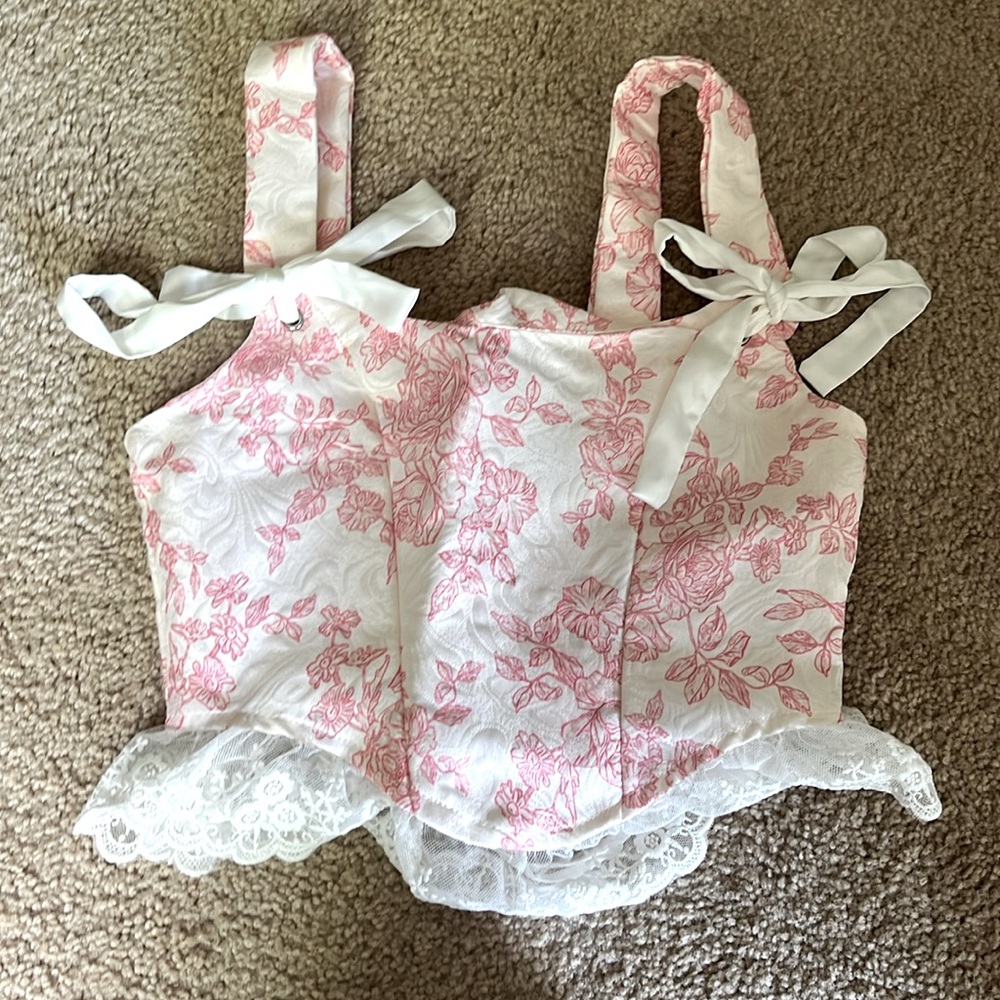 SHEIN floral and ribbon corset